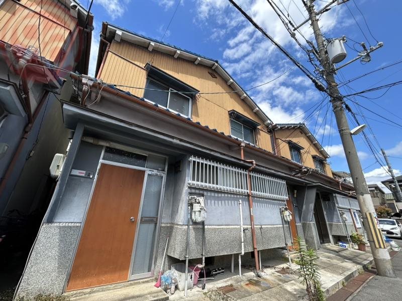 東山本町8丁目テラスハウス