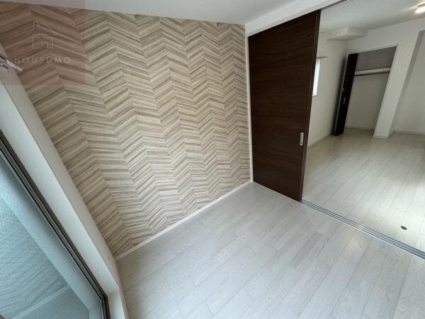 洋室(広々とした洋室です)