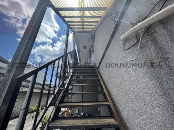 物件外観写真2　(エントランスです)