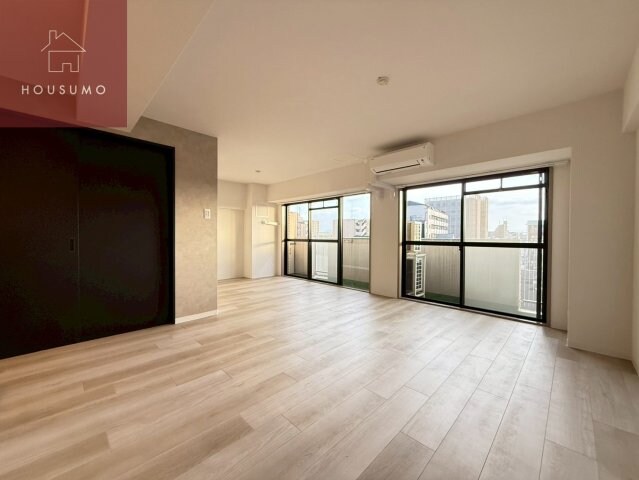 物件内観写真4　(ゆったり過ごせる居間です)