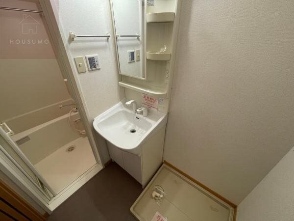 洗面・脱衣所(広い洗面スペース)