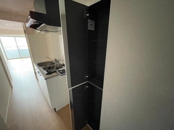 収納(小物を収納するのに便利です)