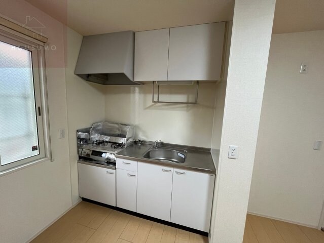 物件内観写真8　(きれいなキッチンです)