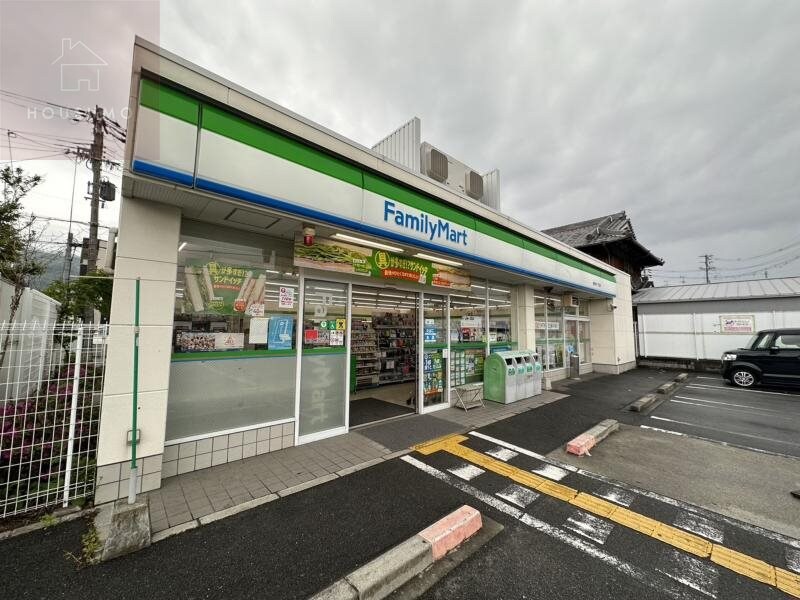 物件内観写真25　(ファミリーマート 曙川東一丁目店 327m)