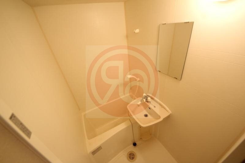 物件内観写真8　(お風呂です)