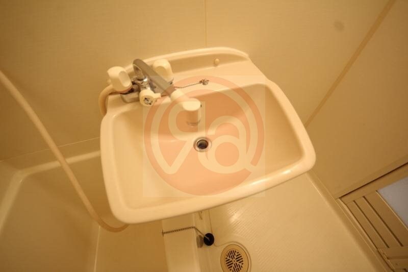 物件内観写真9　(忙しい朝には欠かせない洗面所です)