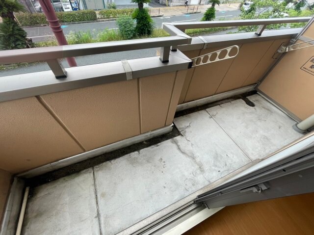 物件内観写真12　(バルコニー付きです)