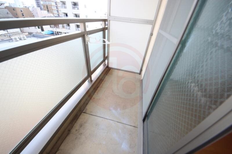 物件内観写真20　(広々としたバルコニーです)