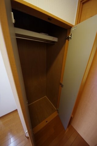 物件内観写真15　(ちょっとした収納スペースも充実しています)