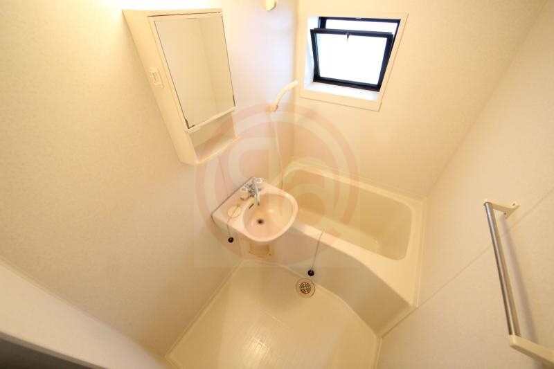 物件内観写真9　(お風呂です)