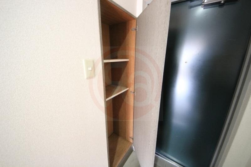 物件内観写真13　(こまごまとしたものを収納できそうですね)