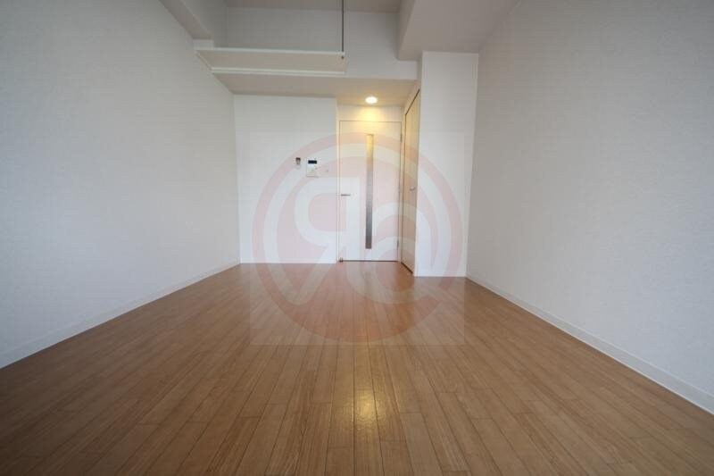 物件内観写真11　(明るい室内です)