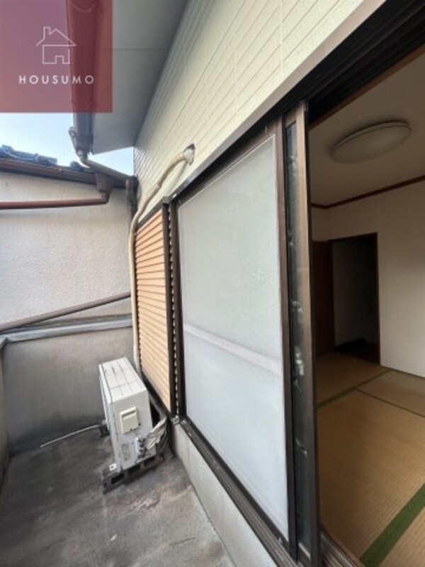 バルコニー(落ち着いた時間を過ごせるバルコニーです)