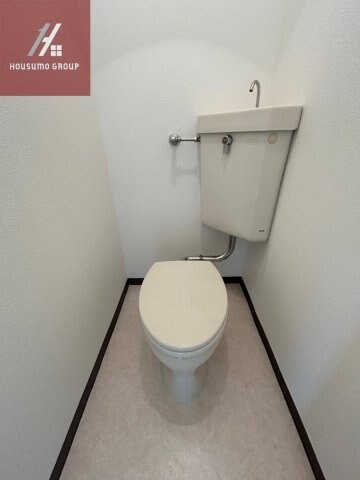 物件内観写真8　(コンパクトで使いやすいトイレです)