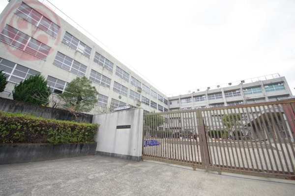 周辺環境(東大阪市立玉串小学校 905m)