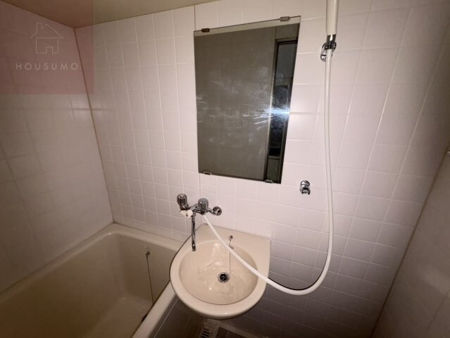 物件内観写真7　(きれいなお風呂です)