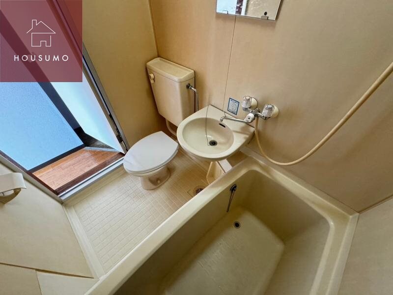 物件内観写真18　(コンパクトで使いやすいお風呂です)