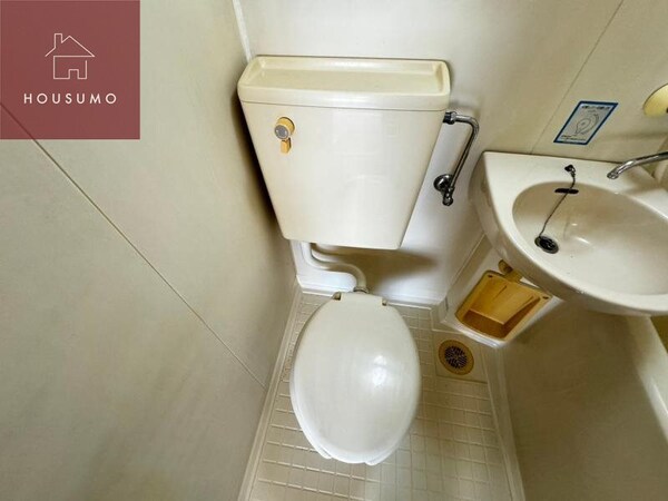 トイレ(トイレです)