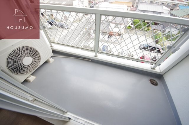 物件内観写真13　(バルコニーからの眺めを楽しみながら食事をしませんか)