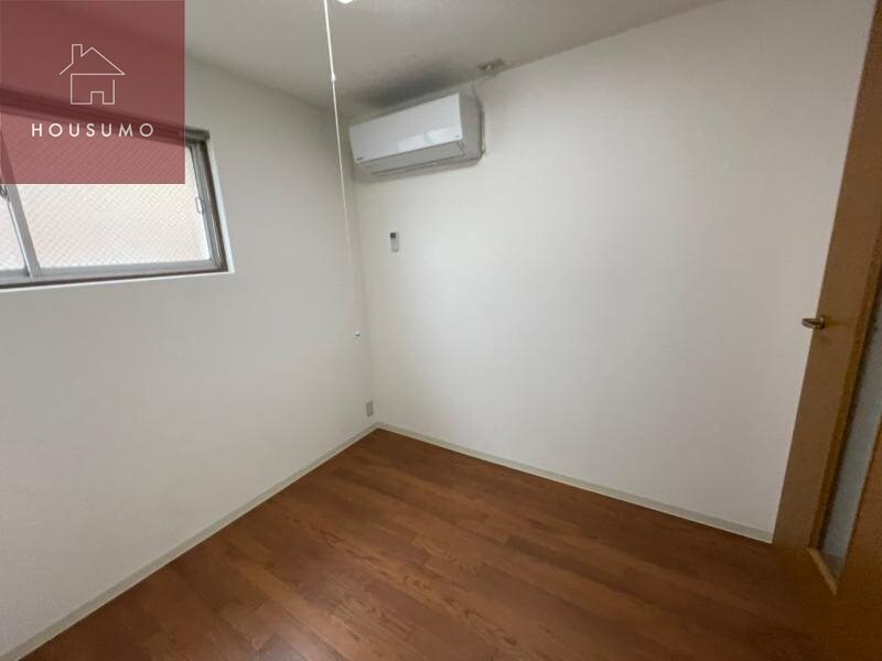 物件内観写真24　(ゆったりとしたリビングです)