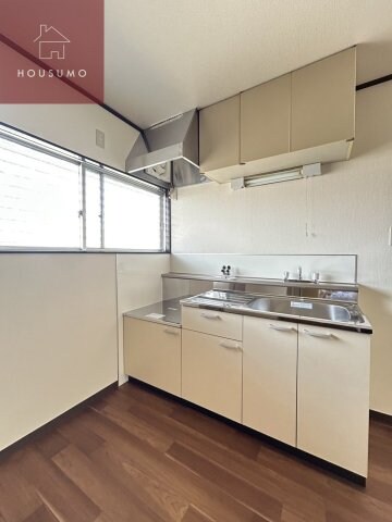 物件内観写真5　(お料理しやすいキッチンです)