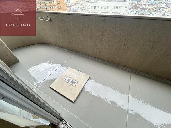 バルコニー(同施工会社・同型モデルの室内です。（参考写真・イメージ写真）)