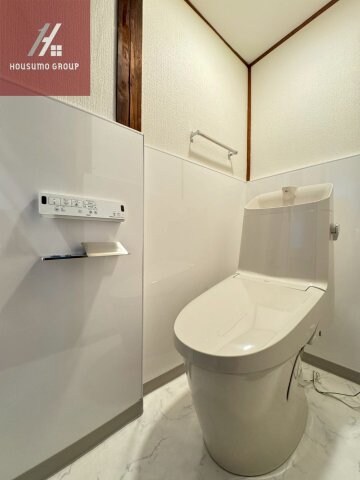 物件内観写真8　(清潔感のあるトイレです)