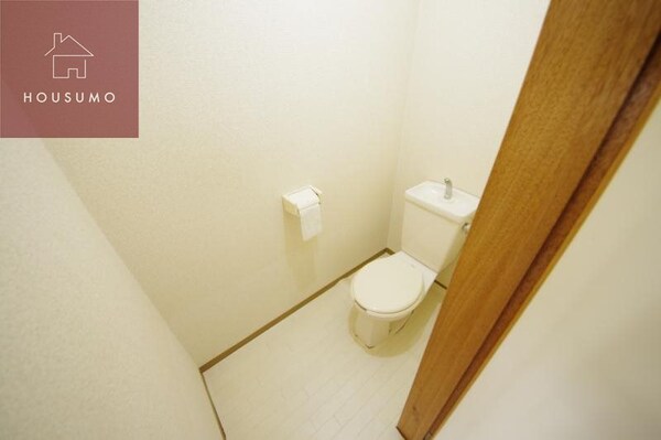 トイレ(落ち着いたトイレです)