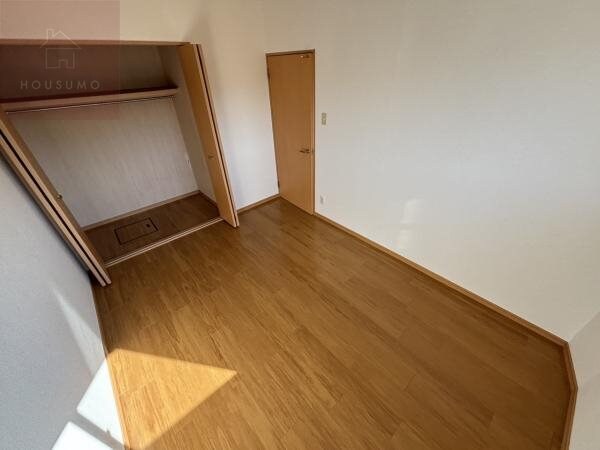 物件内観写真21　(使い勝手のいい洋室です)