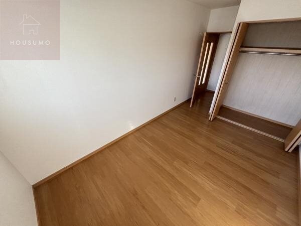 物件内観写真25　(使い勝手のいい洋室です)