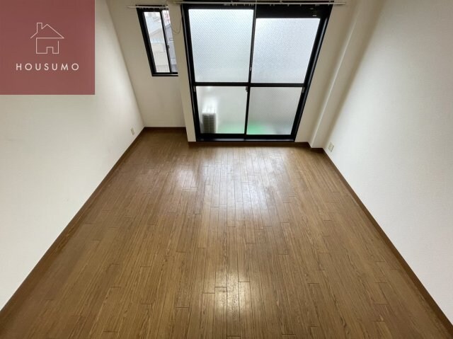 物件内観写真3　(居間です)