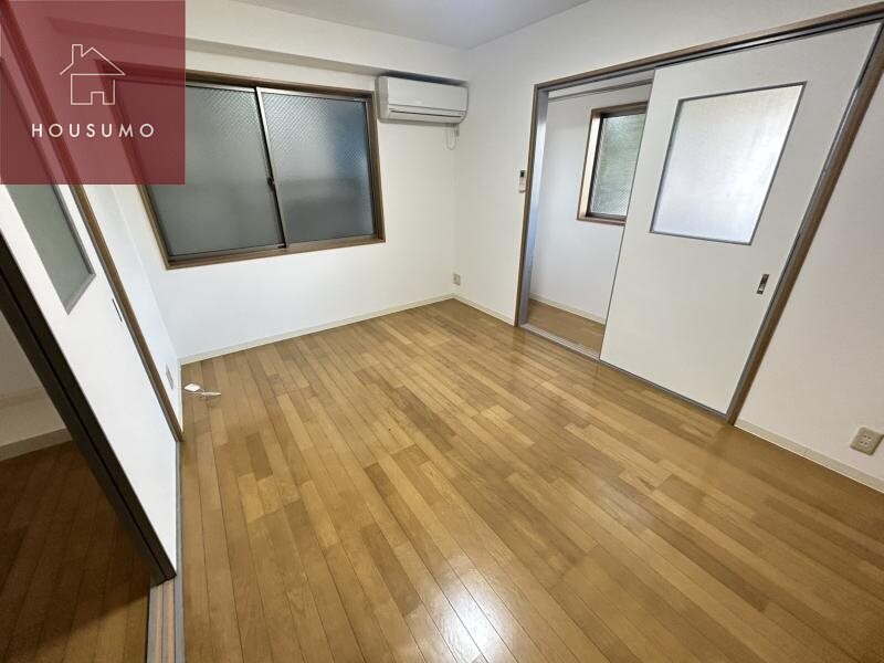 物件内観写真5　(居間です)