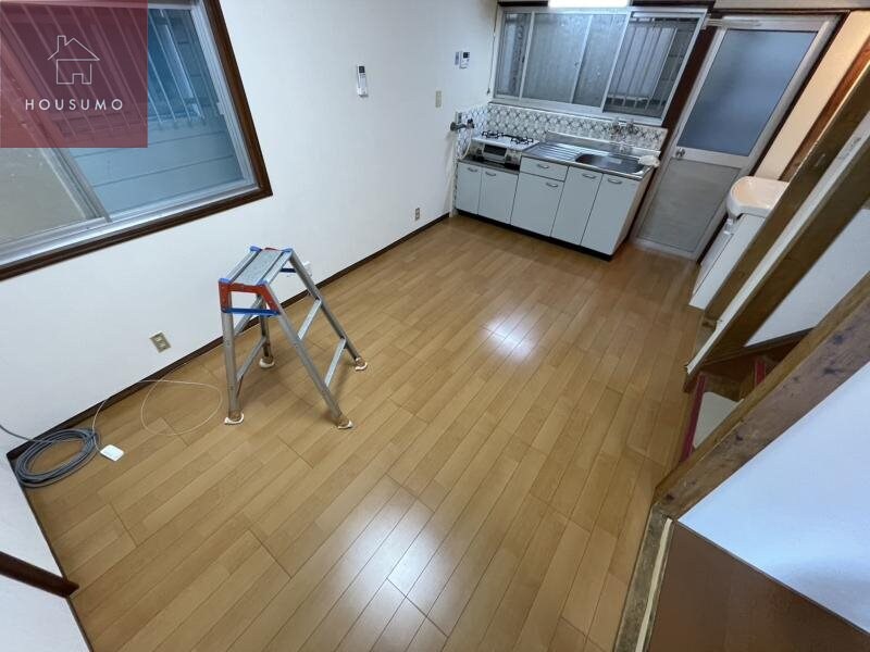 物件内観写真25　(使いやすい居間です)