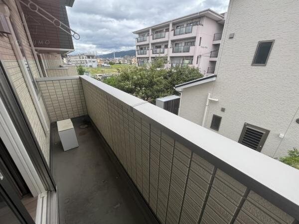 バルコニー(落ち着いた時間を過ごせるバルコニーです)