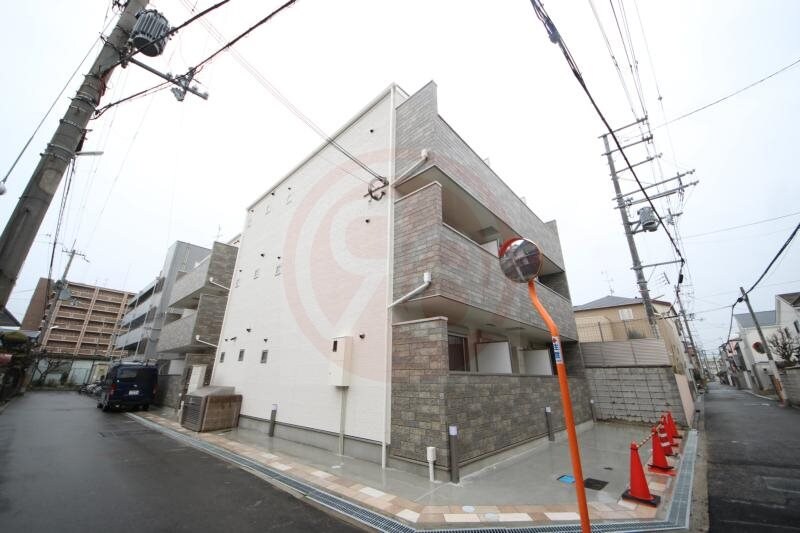 物件外観写真1　(外はこのようになっています)