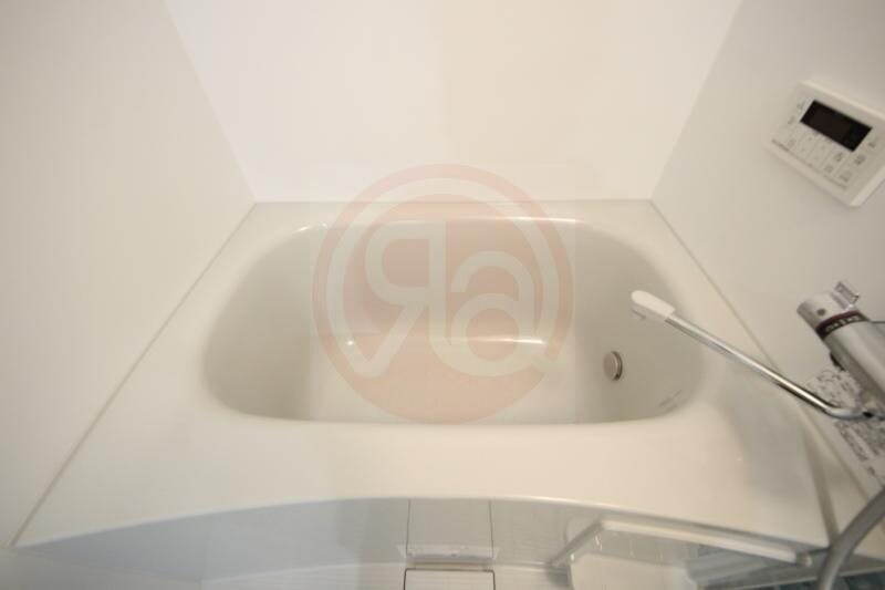 物件内観写真24　(落ち着いた空間のお風呂です)