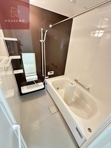 物件内観写真9　(ゆったり過ごせるお風呂です)