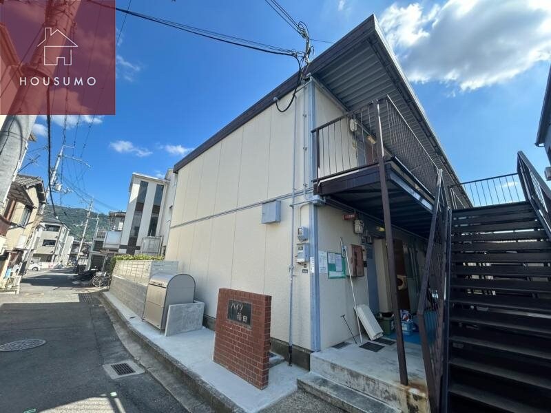 物件外観写真1　(外観も気になるポイント)