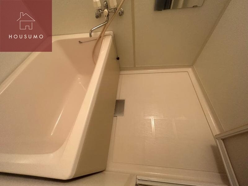 物件内観写真6　(落ち着いた空間のお風呂です)