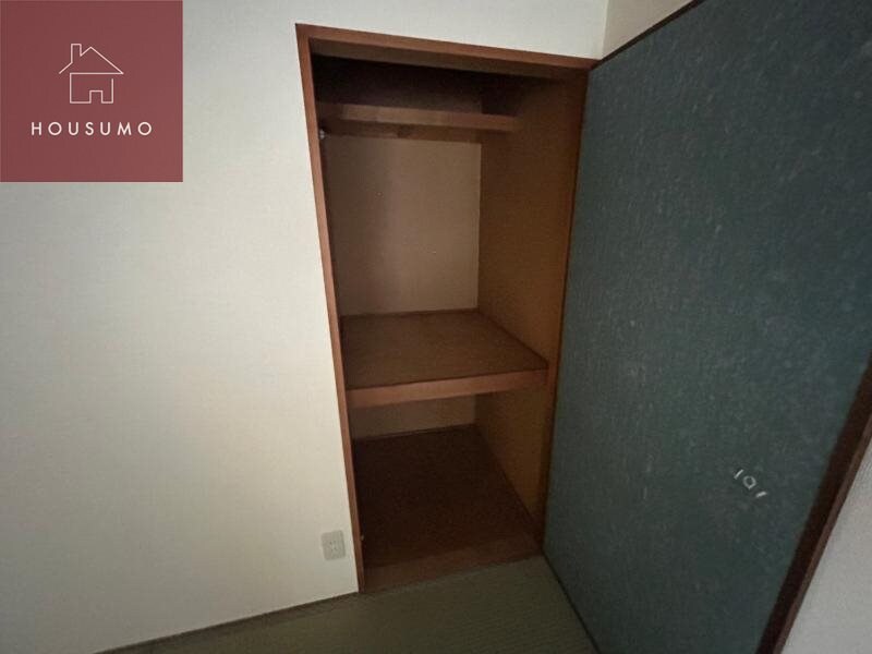 物件内観写真28　(こまごまとしたものを収納できそうですね)