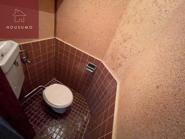 トイレ(清潔感のあるトイレです)