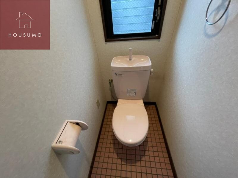 物件内観写真9　(清潔感のあるトイレです)