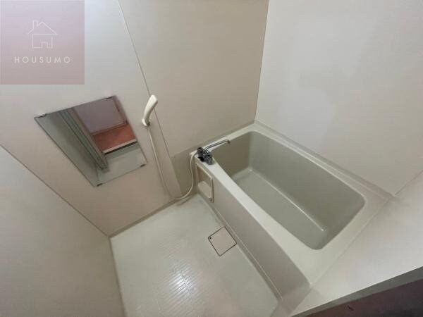 物件内観写真18　(落ち着いた空間のお風呂です)