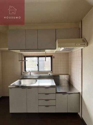 物件内観写真4　(きれいなキッチンです)