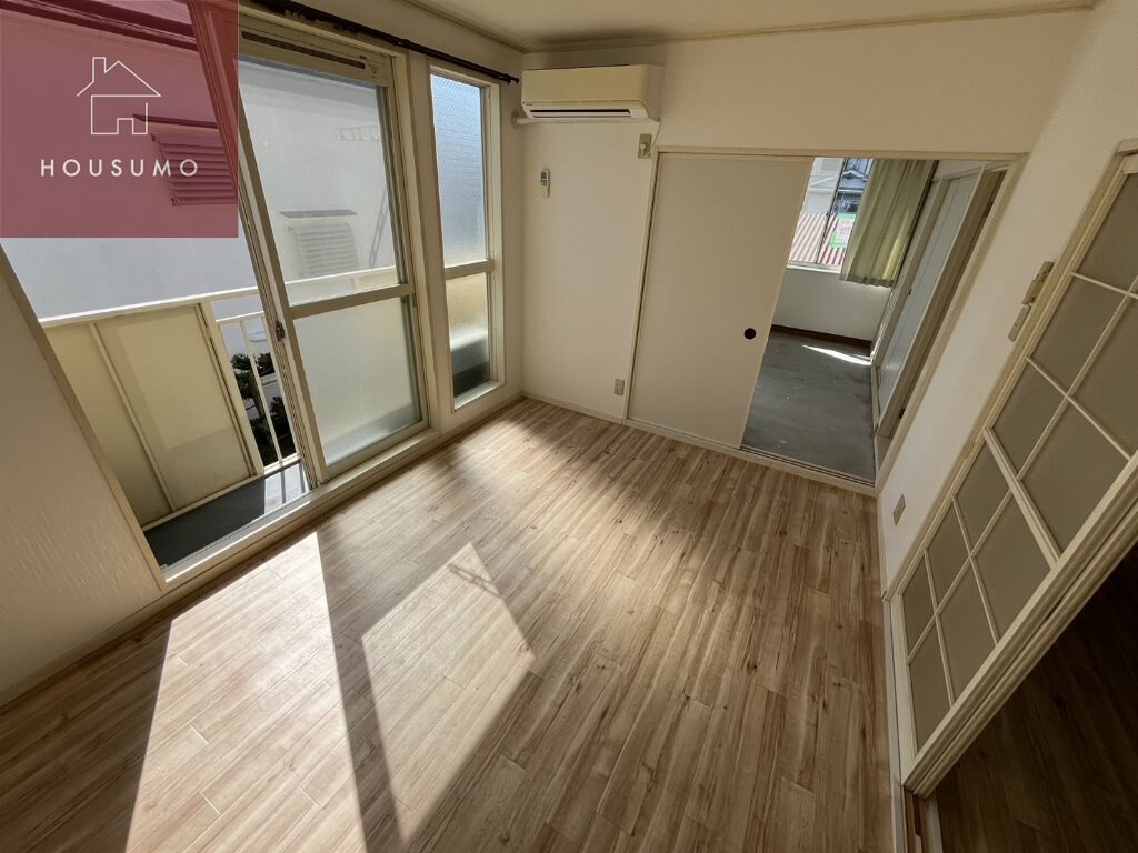 物件内観写真21　(使いやすい居間です)