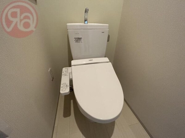 トイレ(清潔感のあるトイレです)