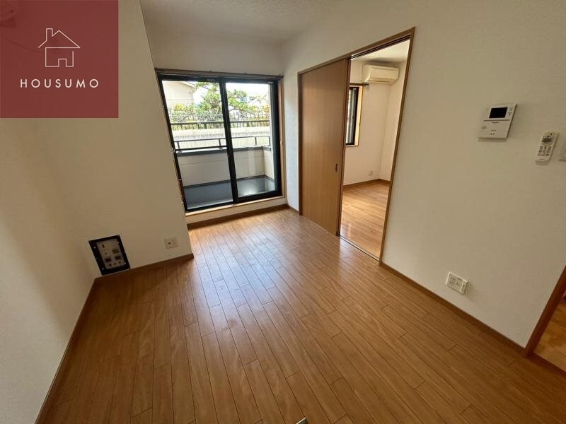 物件内観写真16　(リビングです)