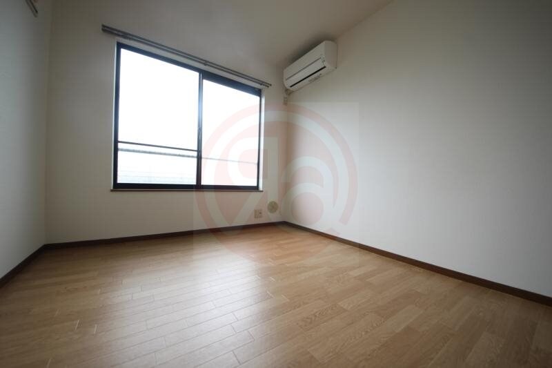 物件内観写真14　(コンパクトで使いやすい洋室です)