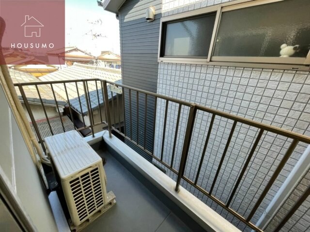 物件内観写真13　(お洗濯にも便利なバルコニー付き)