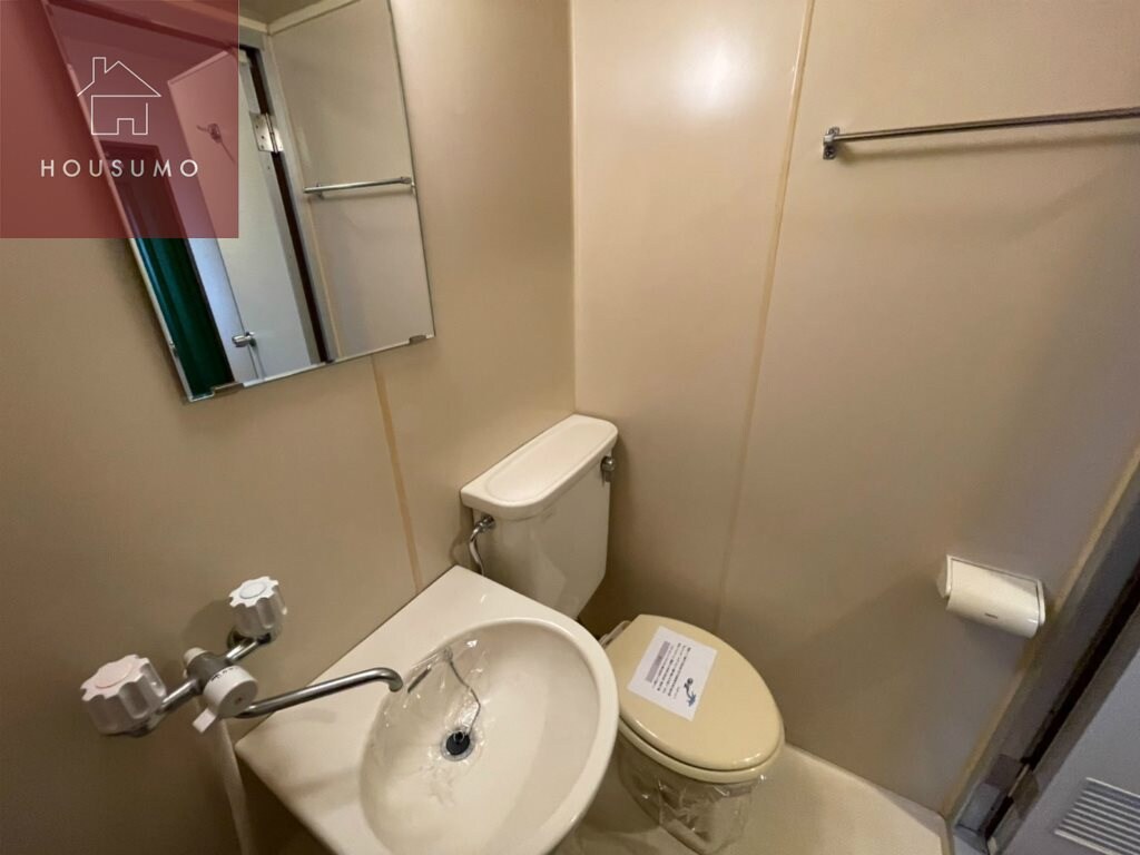 物件内観写真19　(ゆったりとスペースのある洗面所)